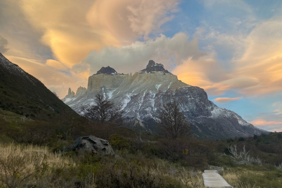 The W Trek: Hiking Patagoniaโs Iconic Trail on a Budgetย